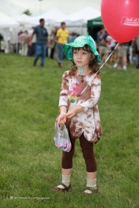 Eagan Art Fesitval: Cute little girl