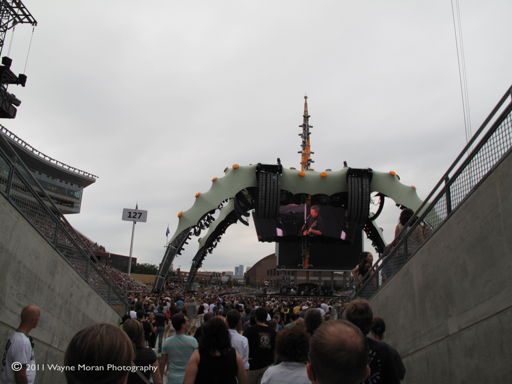 U2 Concert Minneapolis 2011 360 tour Wayne Moran Photography Events Photographer